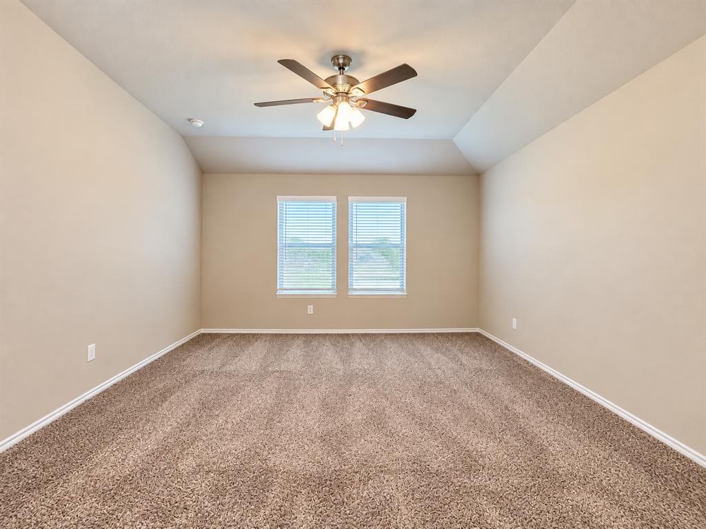 2721 Flowers Drive Property Photo 6
