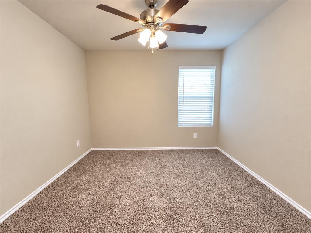 2721 Flowers Drive Property Photo 16