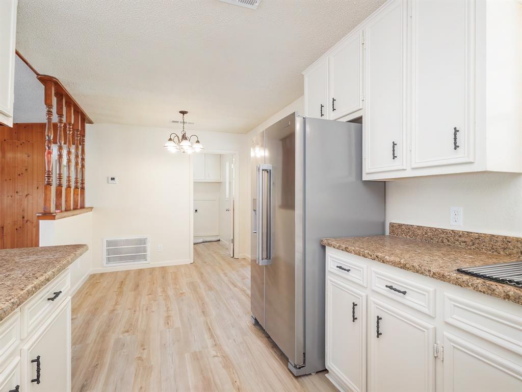1604 Dublin Street Property Photo 12