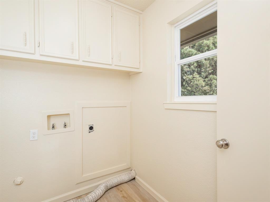 1604 Dublin Street Property Photo 14