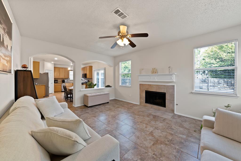 11005 Fawn Valley Drive Property Photo 3