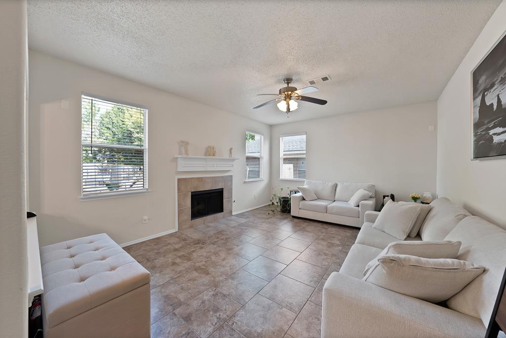 11005 Fawn Valley Drive Property Photo 4