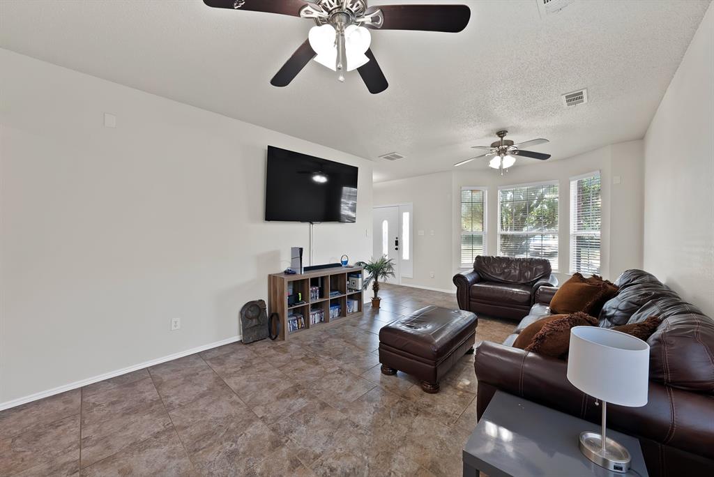 11005 Fawn Valley Drive Property Photo 10