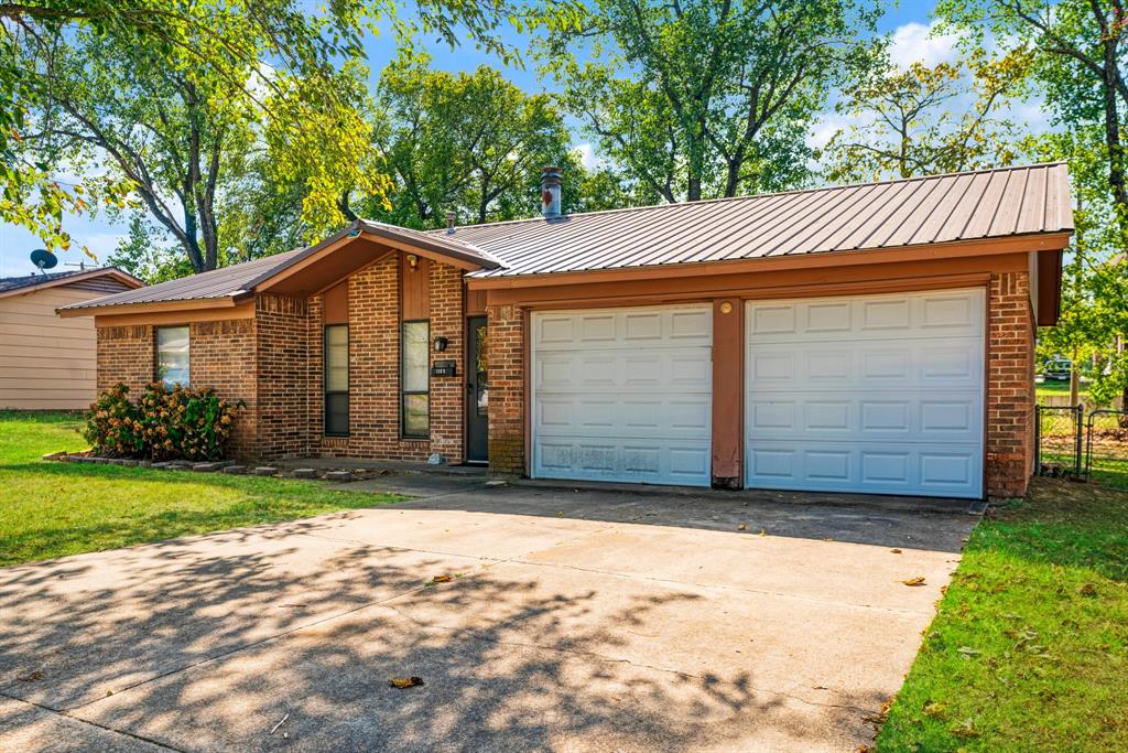 1165 22 Nd Property Photo 2