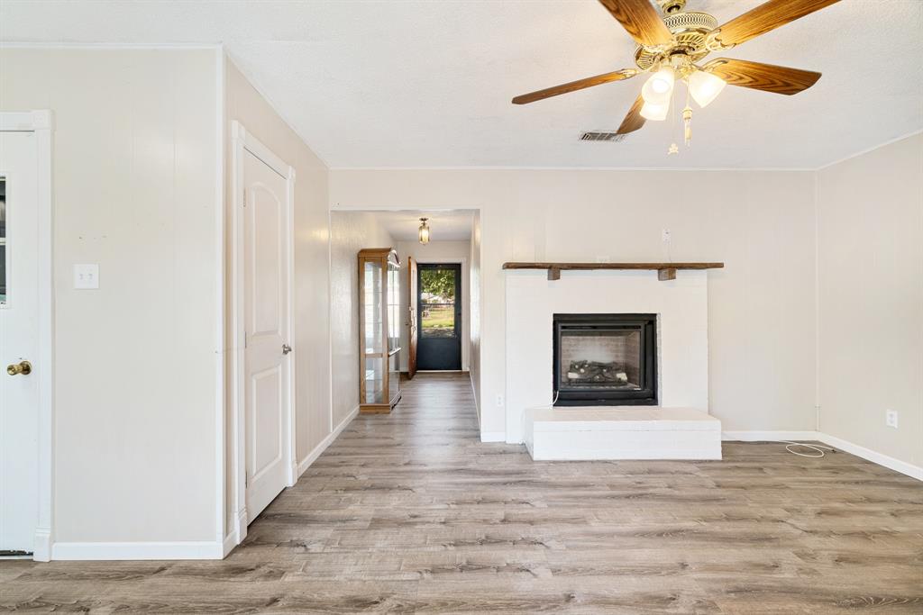 1165 22 Nd Property Photo 8