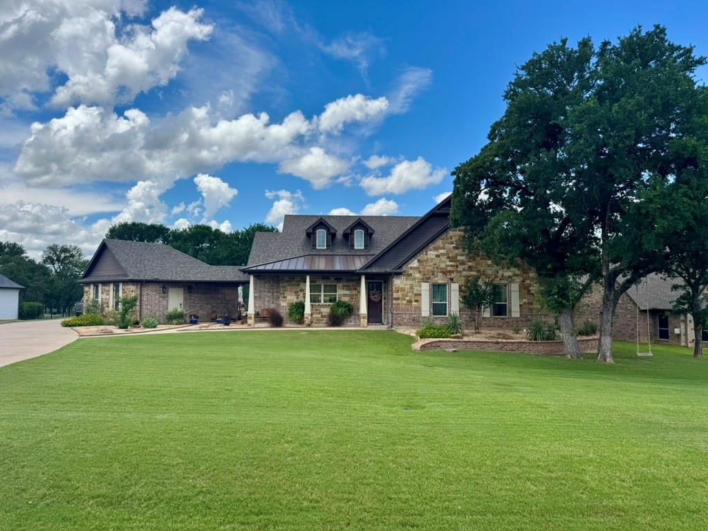 570 S Sugartree Drive Property Photo 1