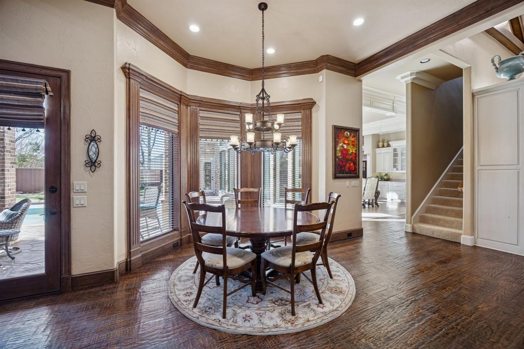 6640 Briar Ridge Lane Property Photo 12