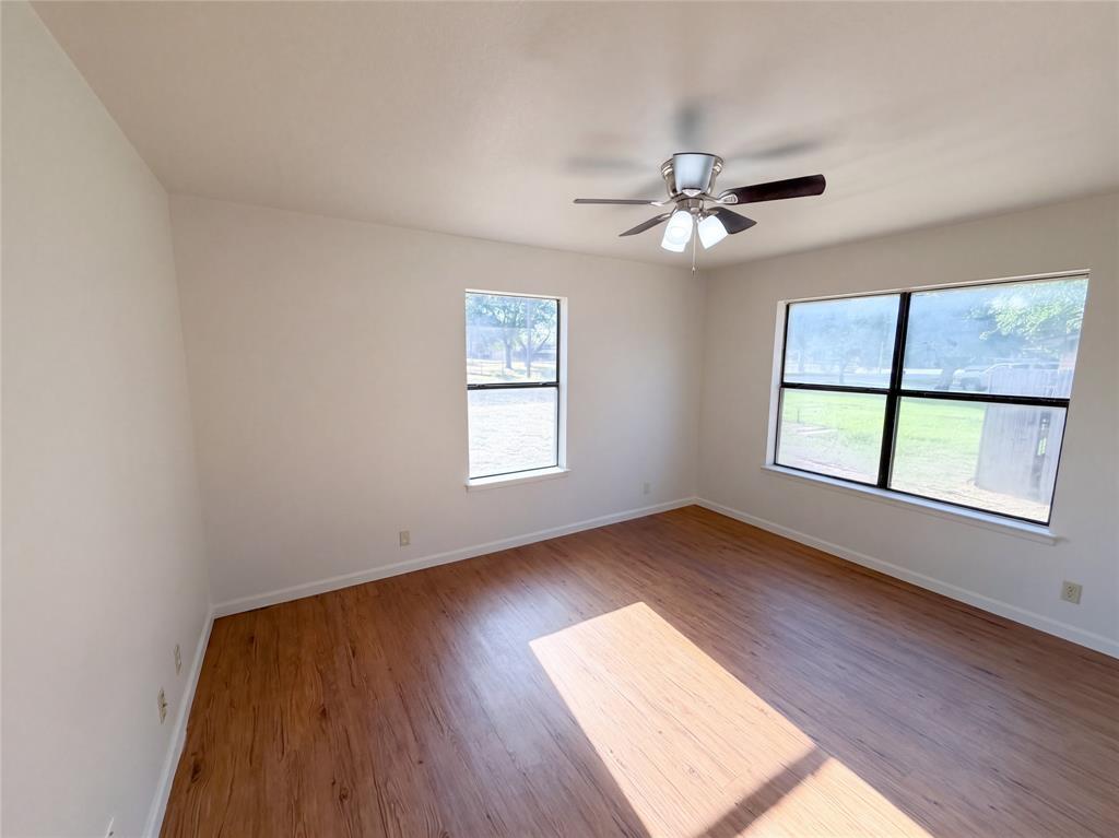 711 Vickie Drive Property Photo 8