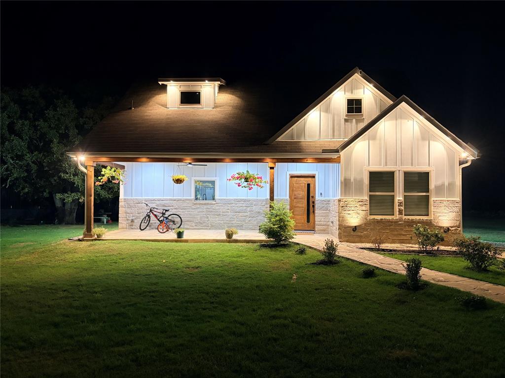 357 Private Road 7782 Property Photo 1