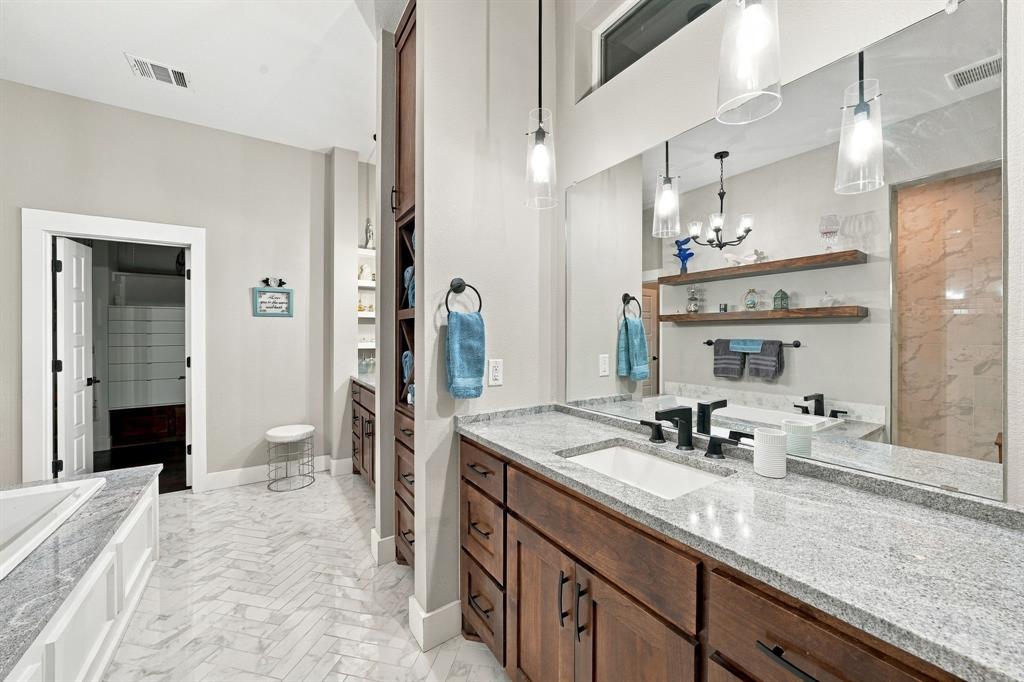 122 Nicholas Way Property Photo 12