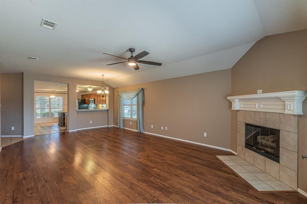 2851 Tractor Trail Property Photo 3