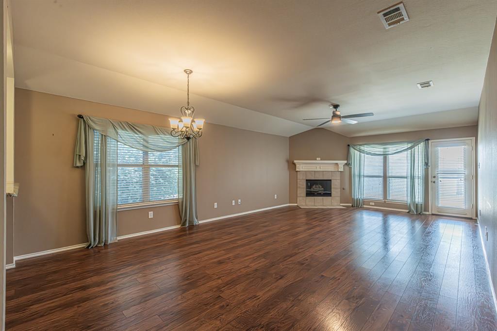 2851 Tractor Trail Property Photo 5