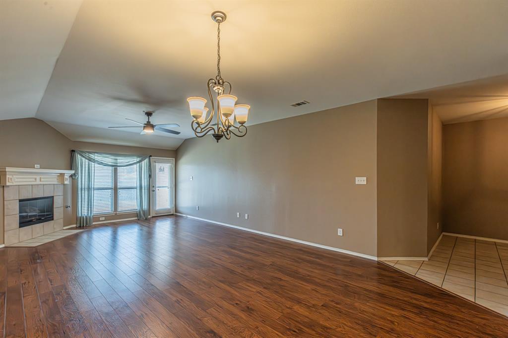 2851 Tractor Trail Property Photo 7