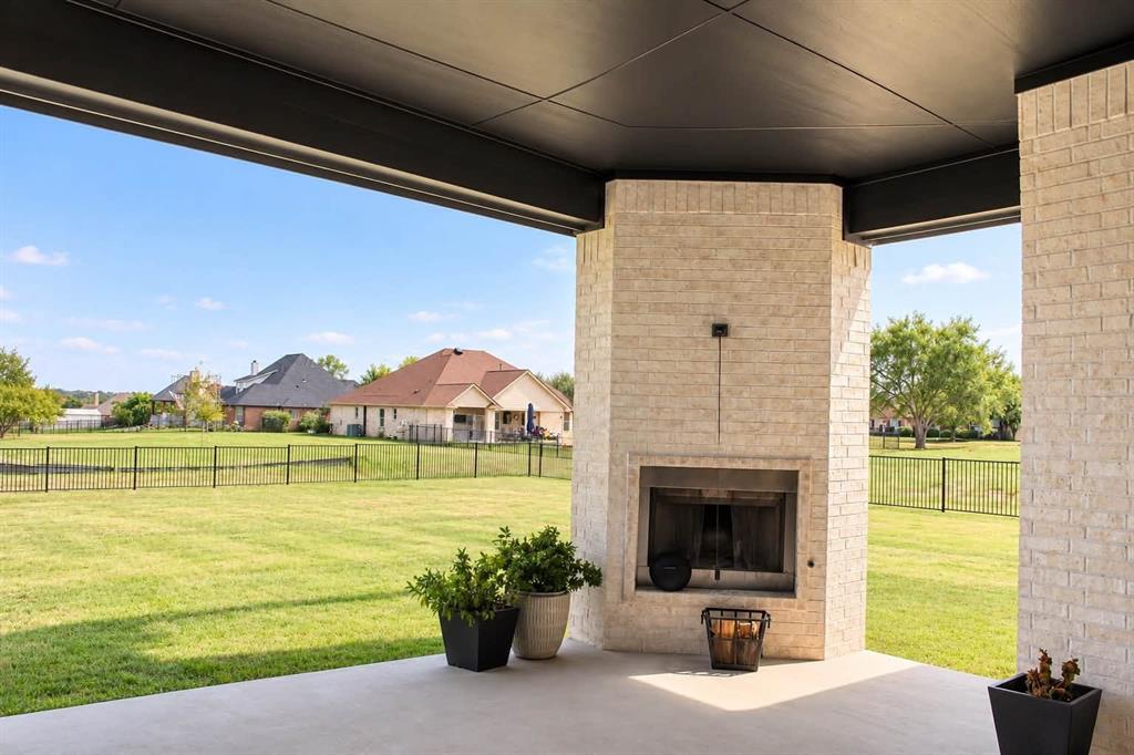 4009 Twin Hills Court Property Photo 17