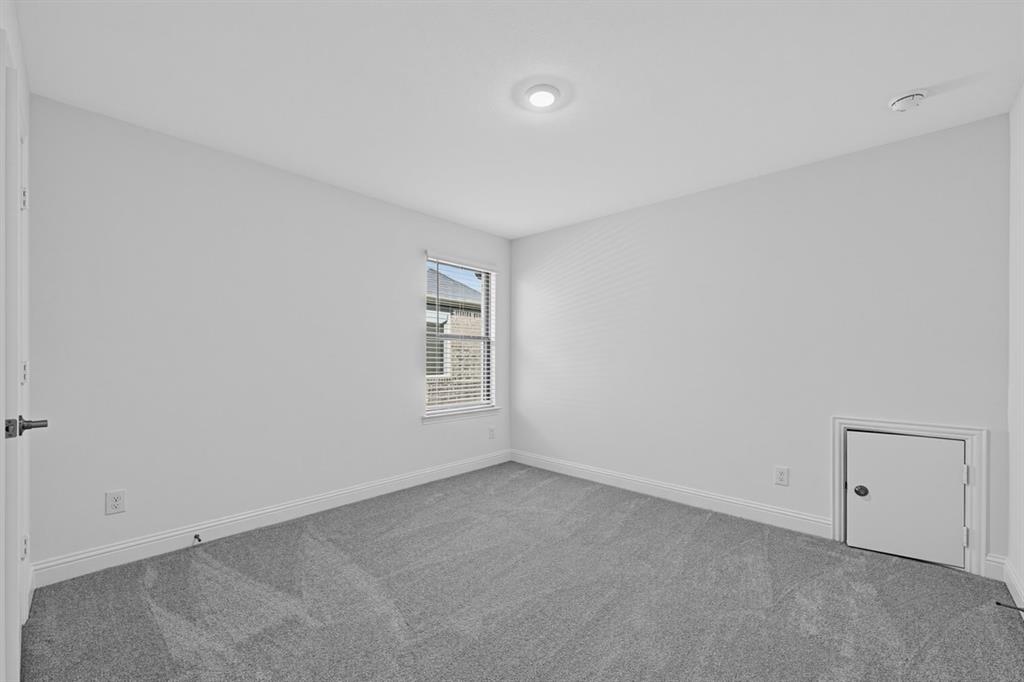 1516 Chestnut Gardens Property Photo 18