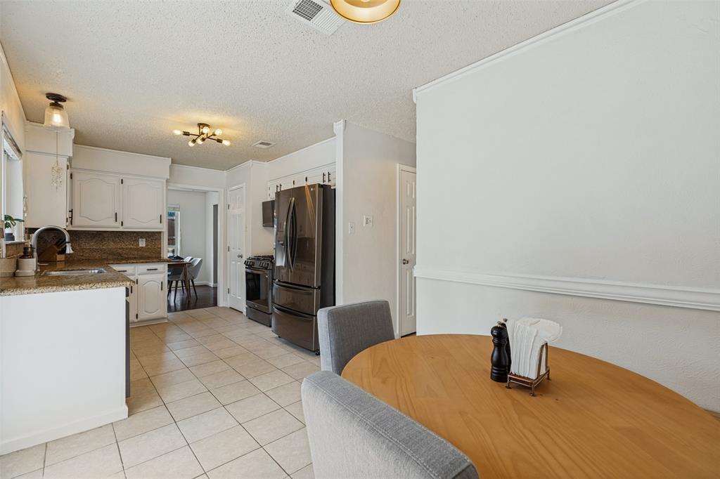 822 Century Park Drive Property Photo 15
