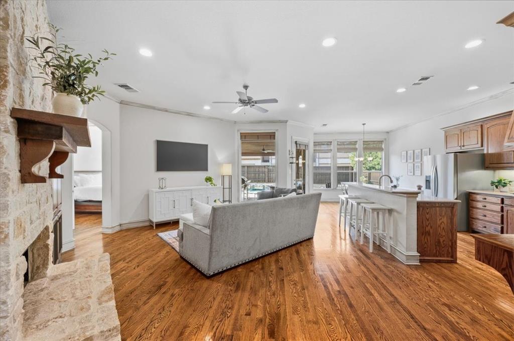 1900 Brookfield Way Property Photo 13