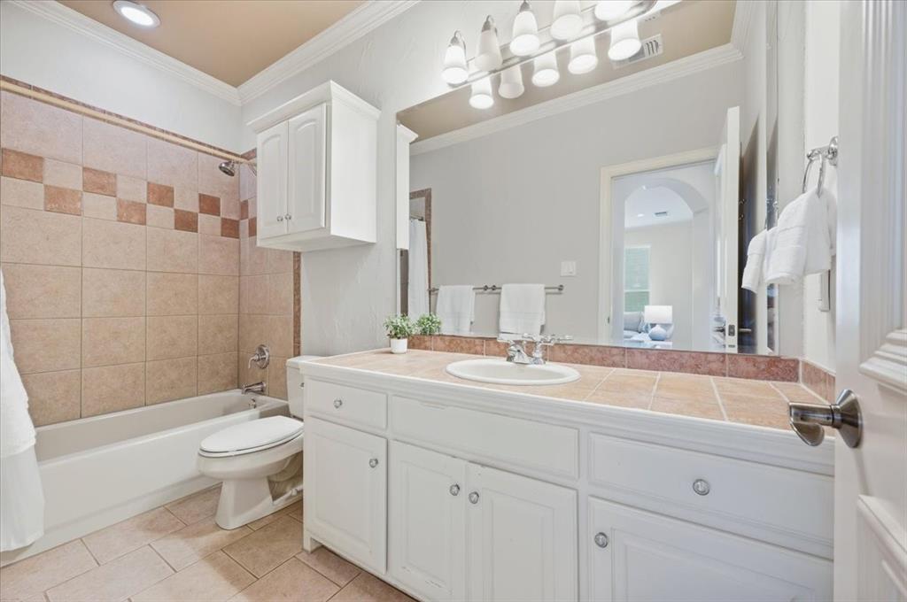 1900 Brookfield Way Property Photo 29