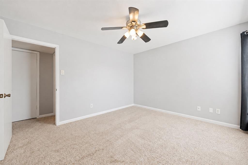 3045 Park Lane 1001 Property Photo 9