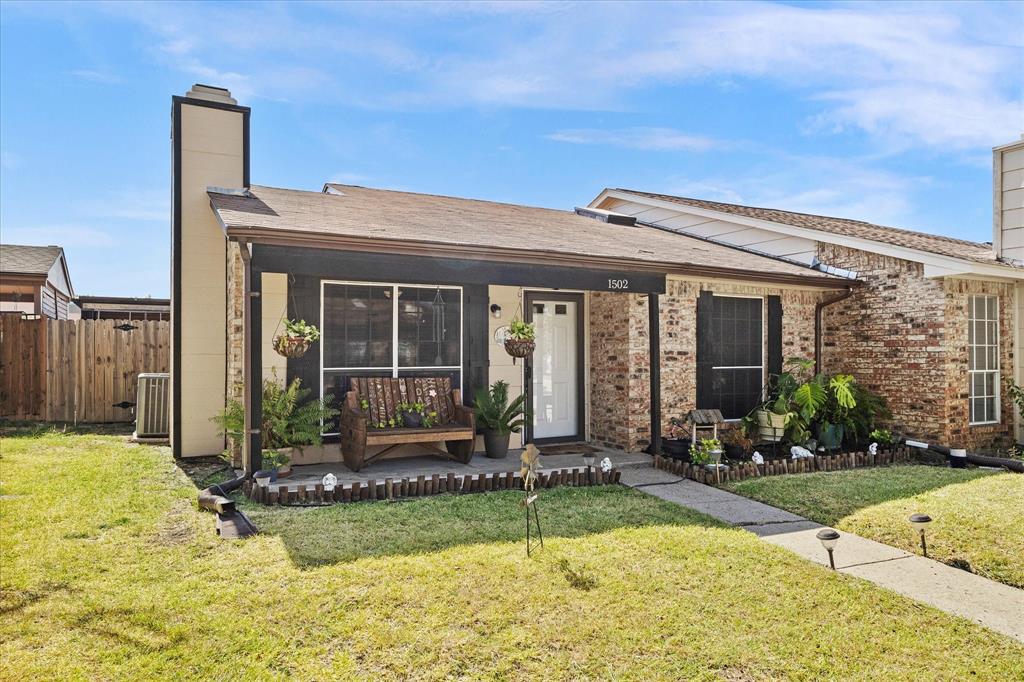 1502 Butterfield Drive Property Photo 1