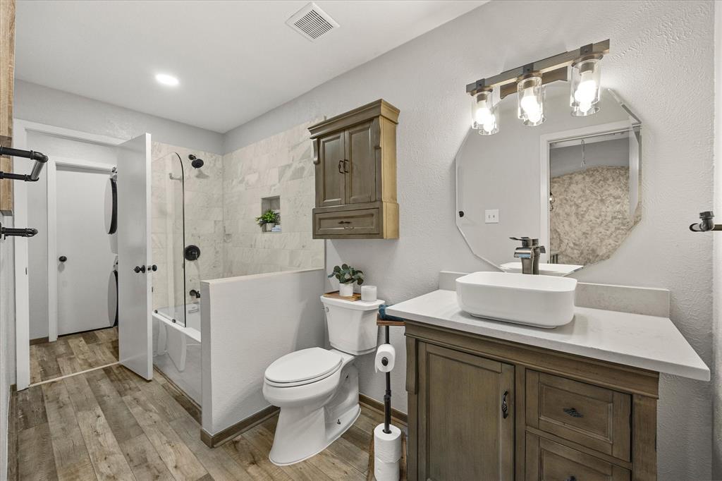 1502 Butterfield Drive Property Photo 16