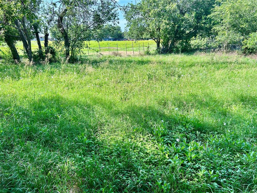 508 Parkway Drive Property Photo 4