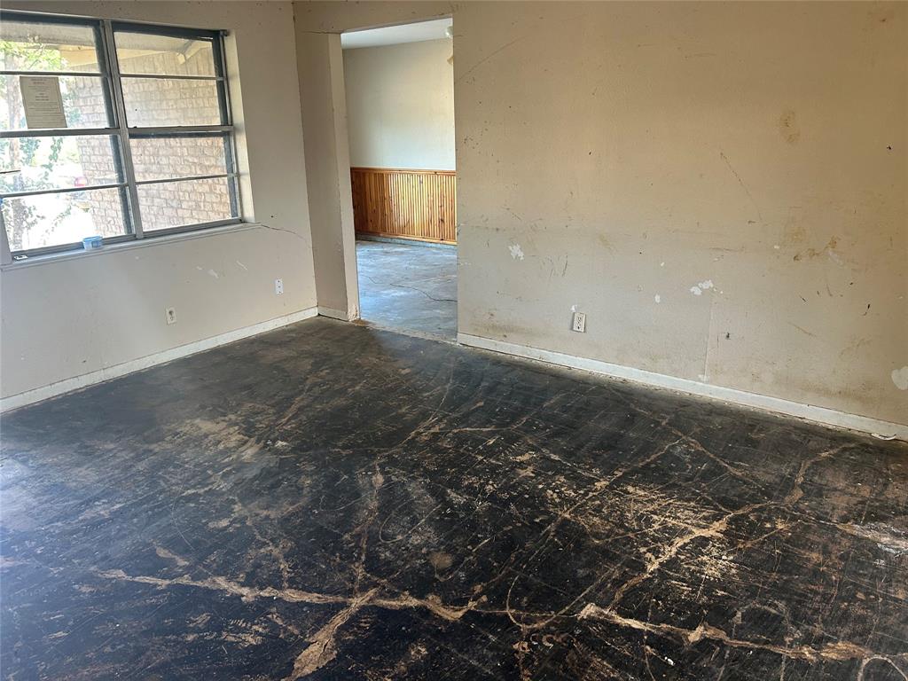 508 Parkway Drive Property Photo 8