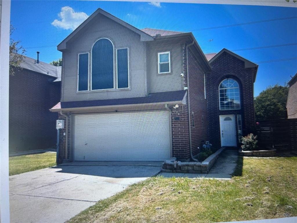 2114 Montclair Lane Property Photo 1