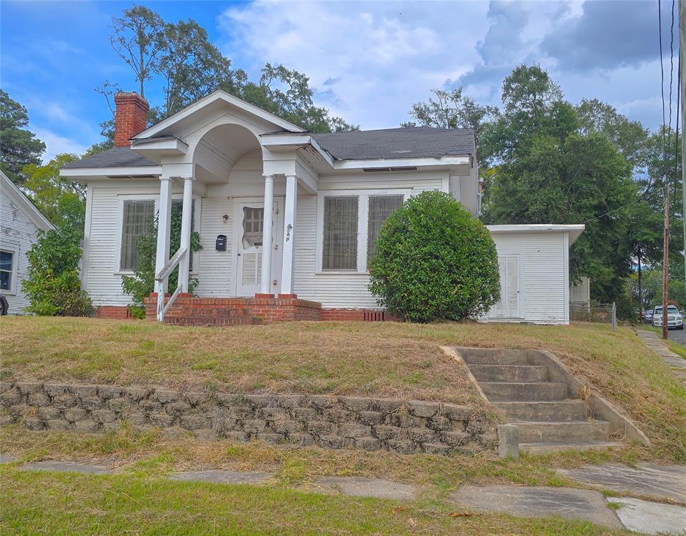 500 Richardson Street Property Photo 1