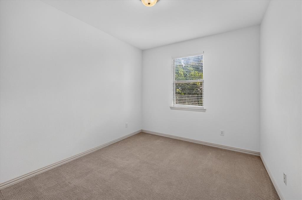 3001 Decker Drive Property Photo 16