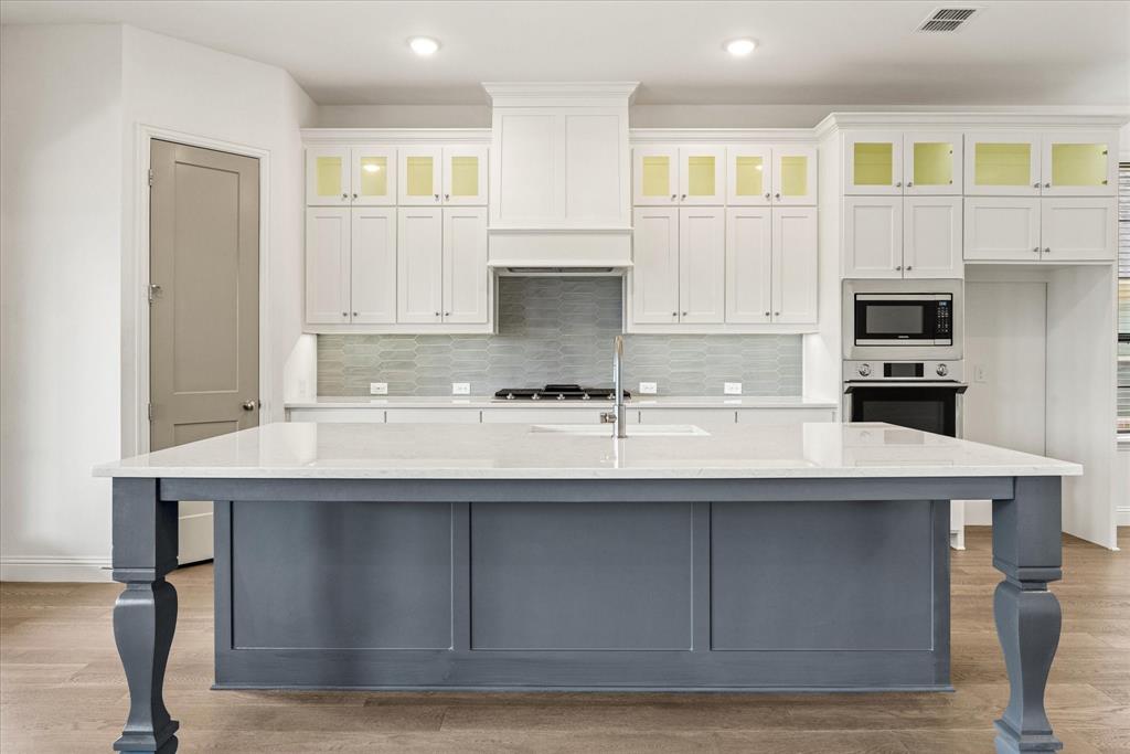 1109 Aviara Court Property Photo 11