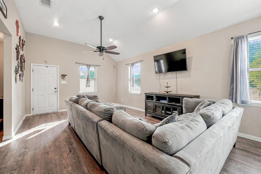 5412 Firewood Trail Property Photo 7