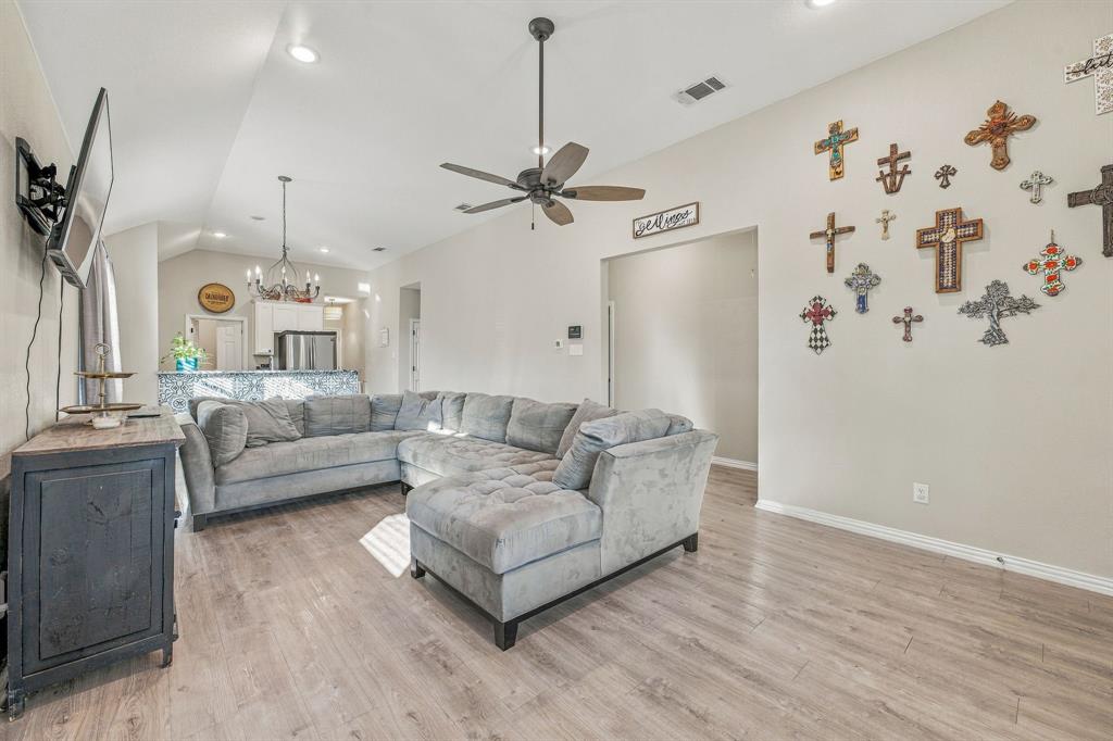 5412 Firewood Trail Property Photo 8
