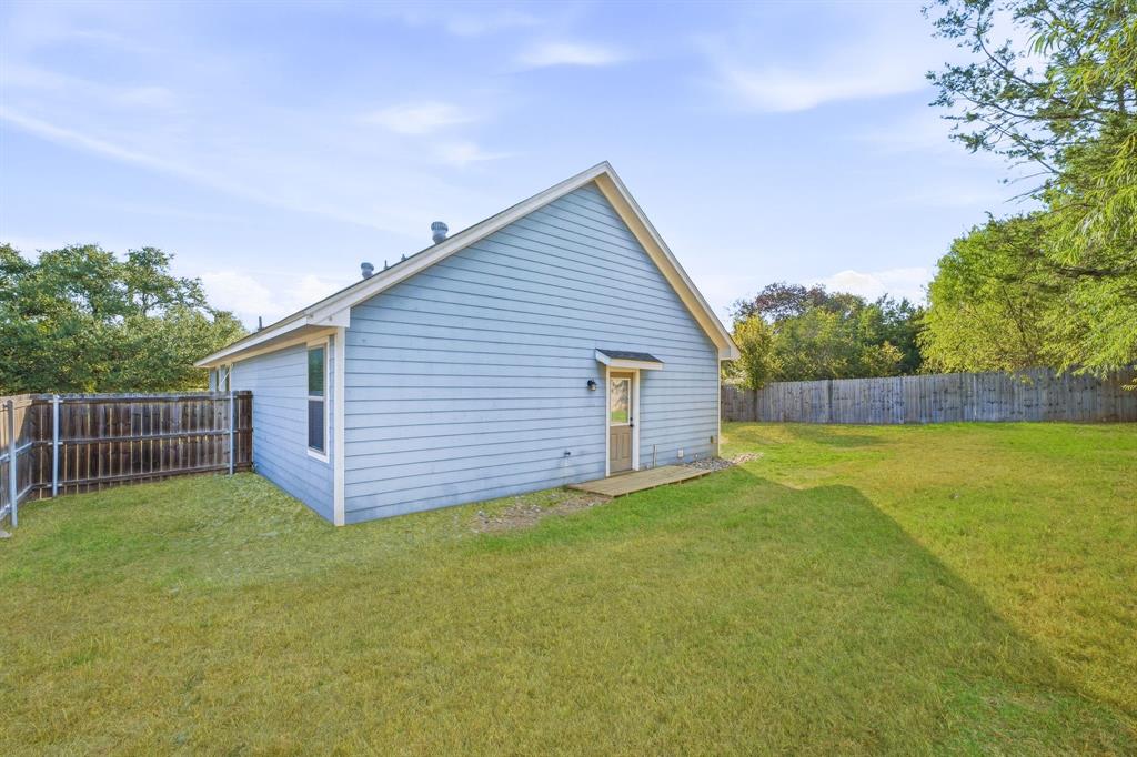 5412 Firewood Trail Property Photo 27