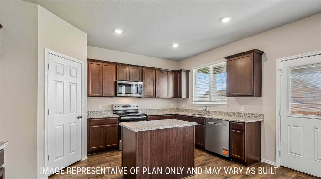10404 Altair Drive Property Photo 3