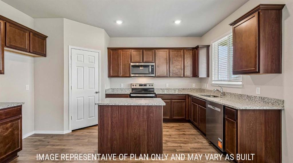 10404 Altair Drive Property Photo 7
