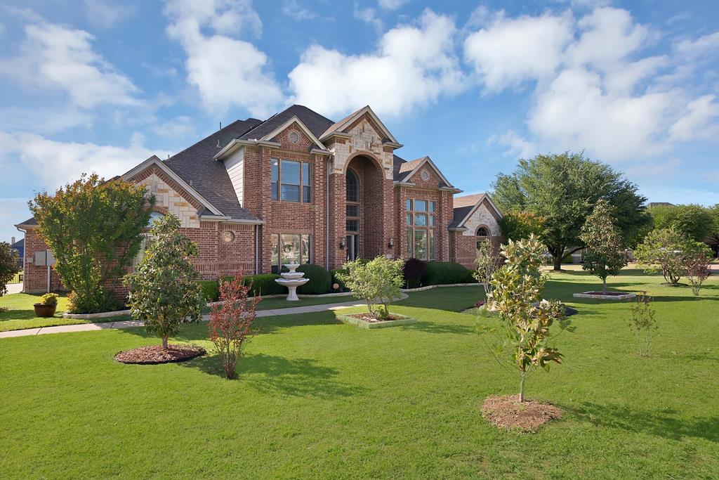 1611 Mustang Court Property Photo 2