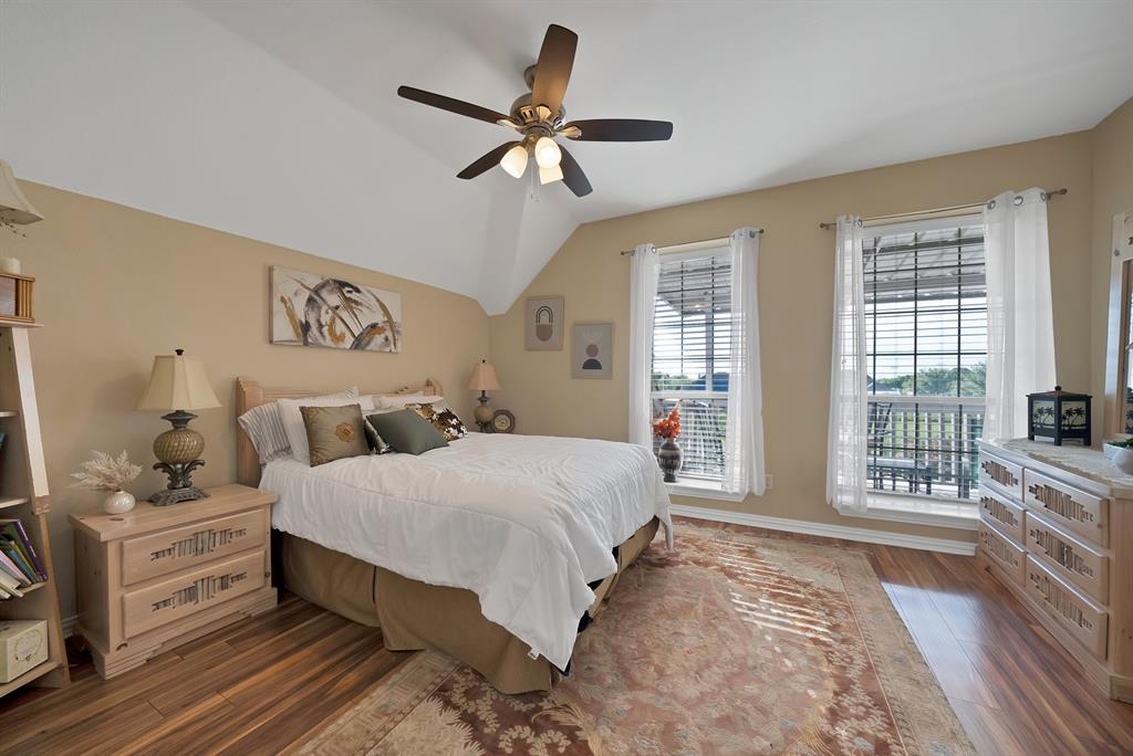 1611 Mustang Court Property Photo 21