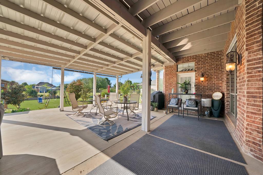 1611 Mustang Court Property Photo 35