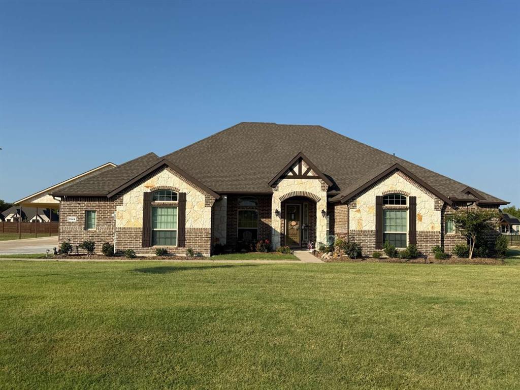 1549 Lynx Loop Property Photo 1