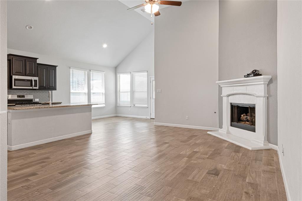 821 Falcon Road Property Photo 3