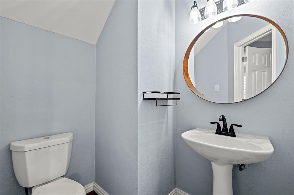 14592 Aspen Court Property Photo 10