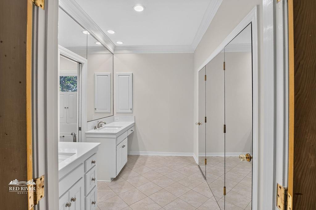 9639 Norris Ferry Road Property Photo 17