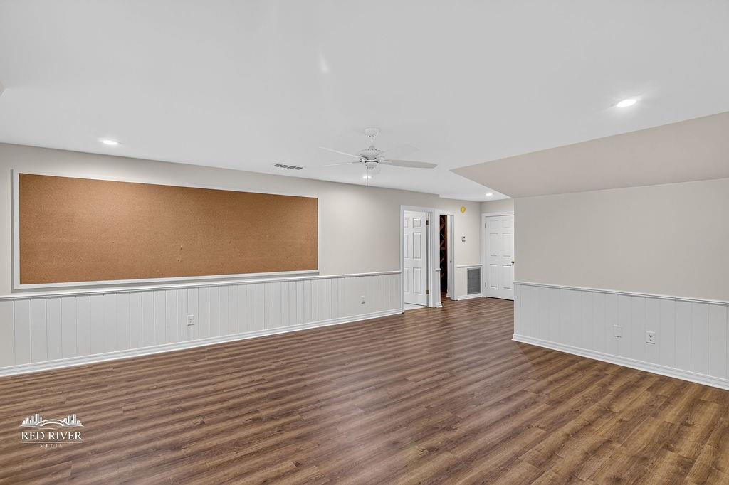9639 Norris Ferry Road Property Photo 26
