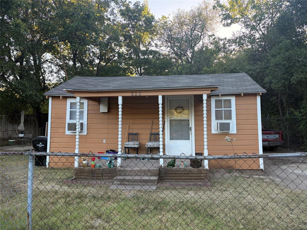 523 N 3rd Street Property Photo 1