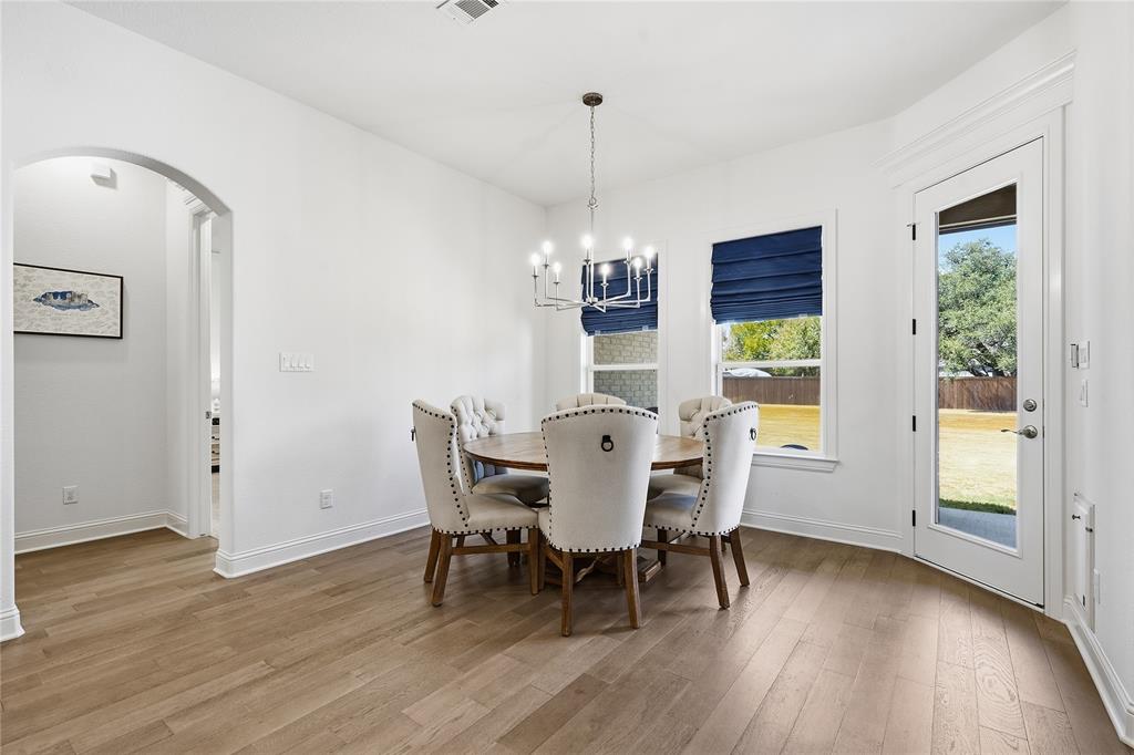 1021 Tobey Court Property Photo 17