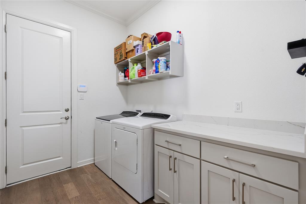 1021 Tobey Court Property Photo 27
