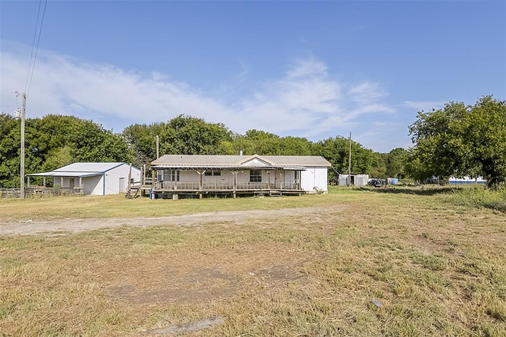 1315 State Highway 77 Property Photo 1