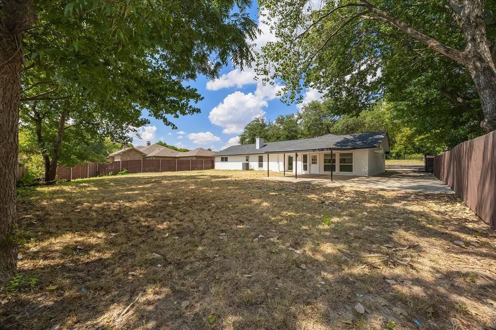 925 Lake North Road Property Photo 30