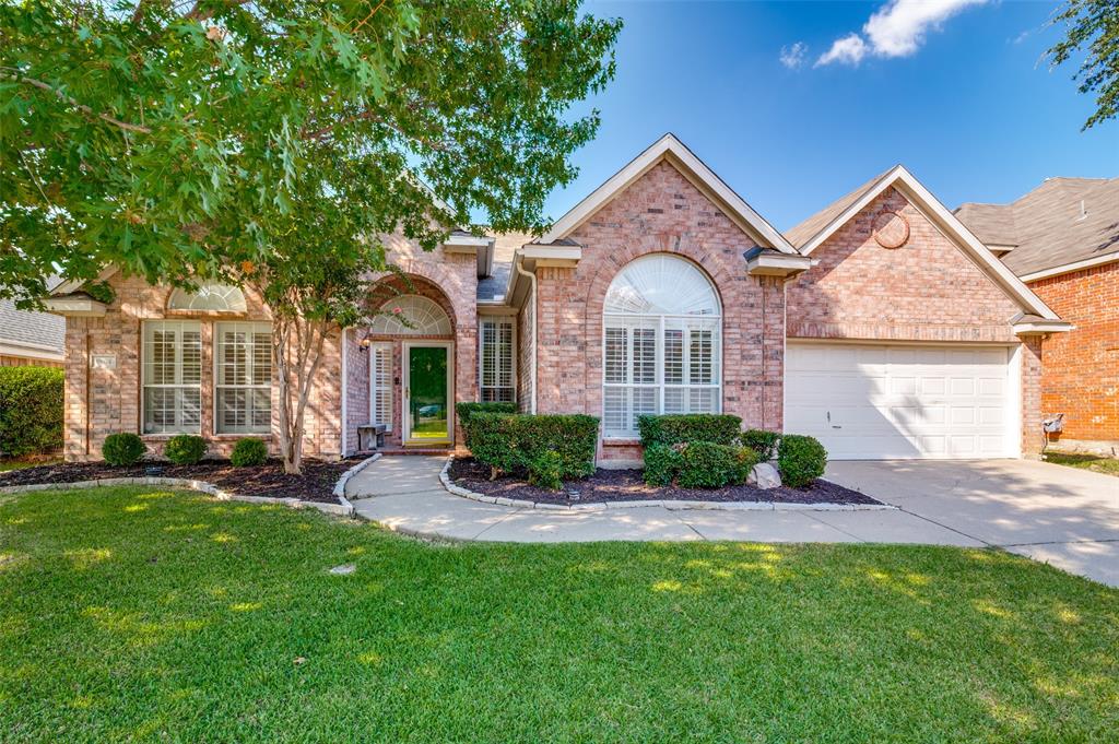 8804 Aviary Drive Property Photo 1